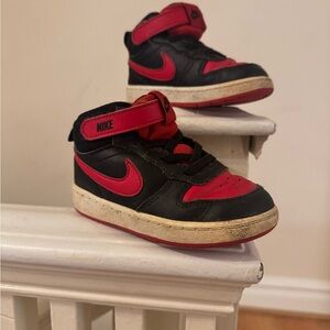 Nike Kids Toddler Black and Red Sneakers Hightops